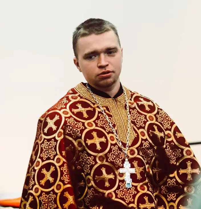 Отець Микита